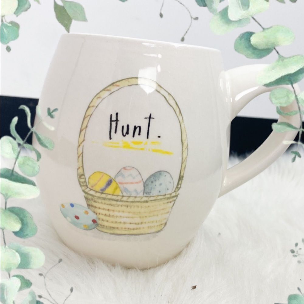 NWOT Magenta Easter‎ hunt mug